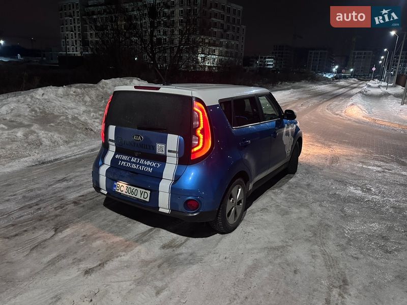 Kia Soul EV 2015