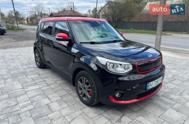 Внедорожник / Кроссовер Kia Soul EV 2016 в Бурштыне