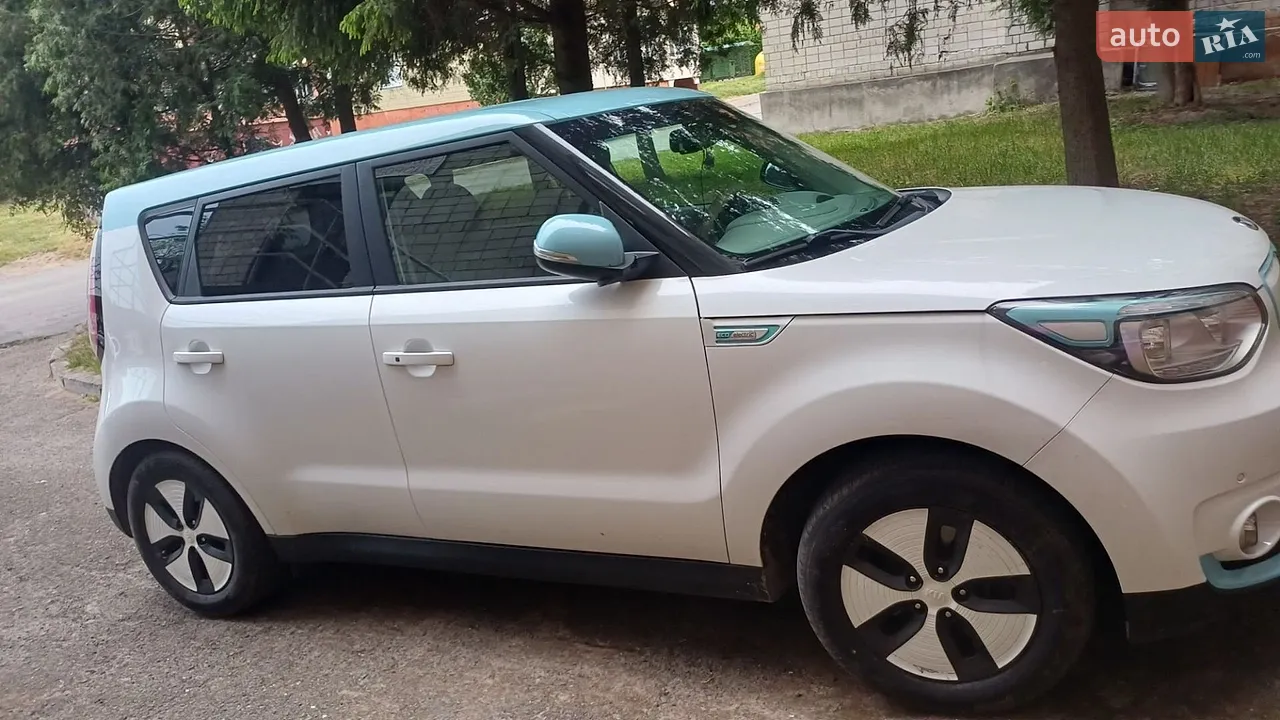 2015 Kia Soul EV - мініатюра 17