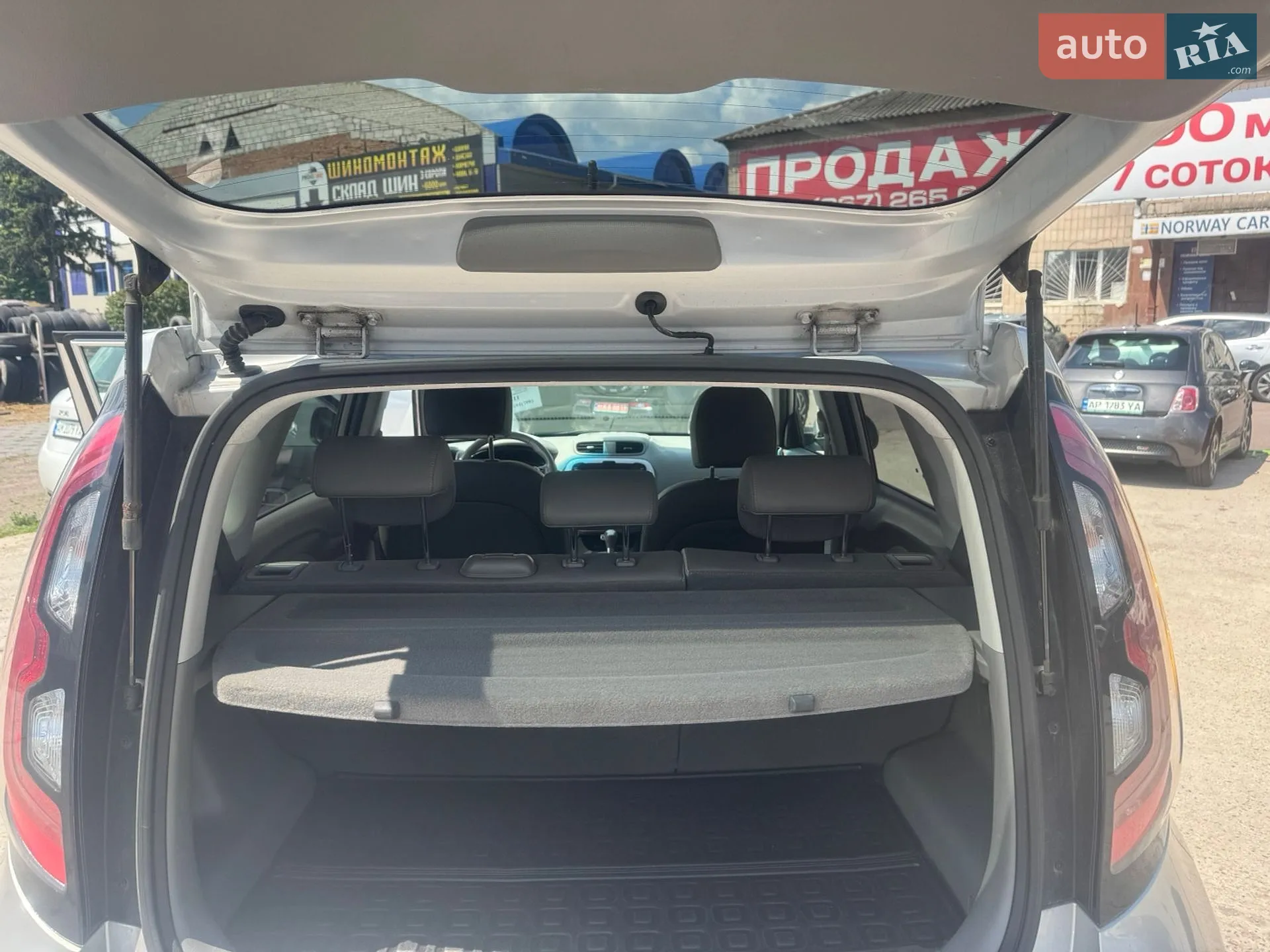 2018 Kia Soul EV - мініатюра 12