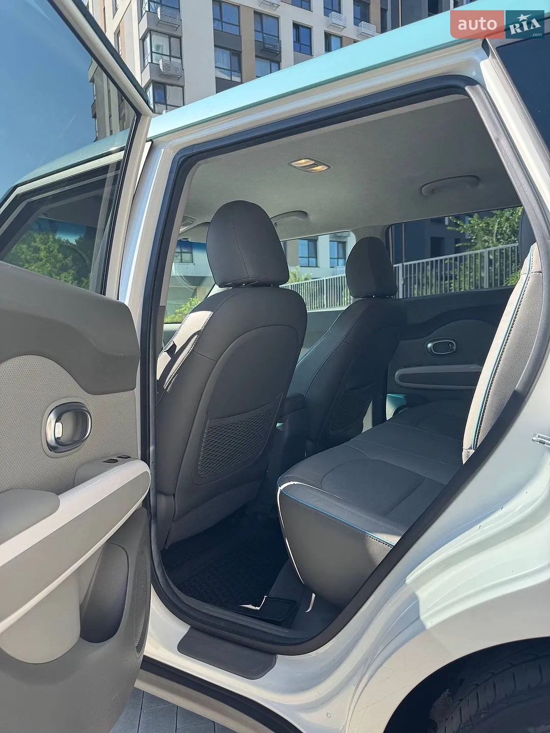 2018 Kia Soul EV - мініатюра 18