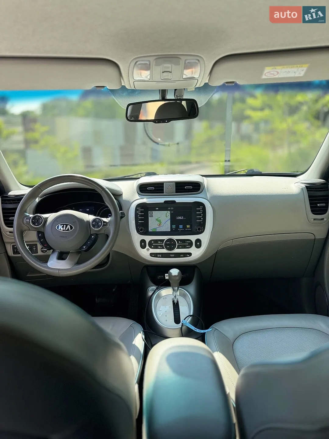 2018 Kia Soul EV - мініатюра 24