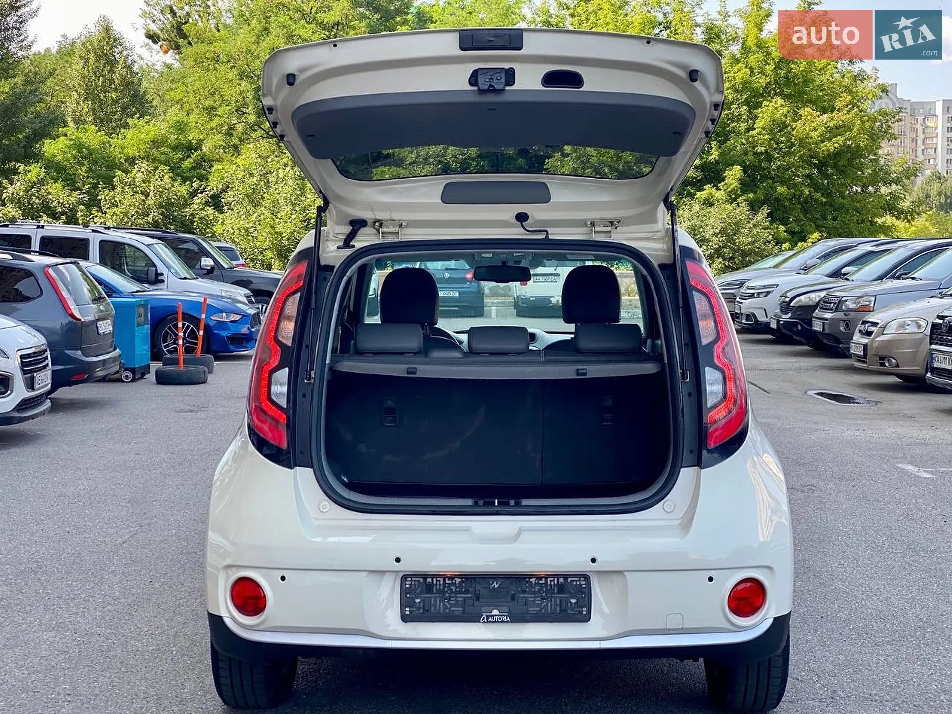 2017 Kia Soul EV - мініатюра 10