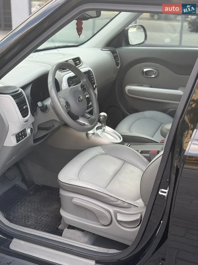 2017 Kia Soul EV - мініатюра 18