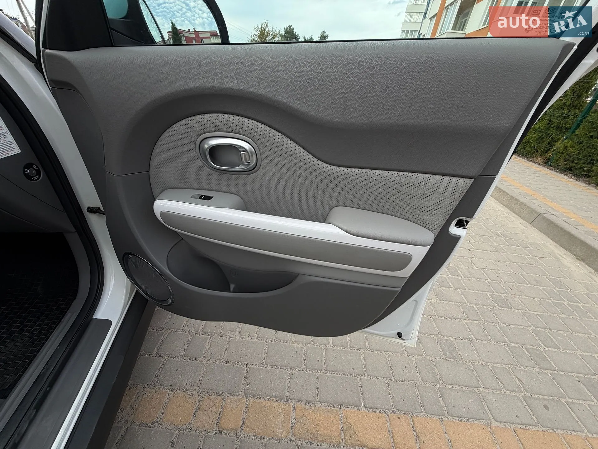 2011 Opel Astra - мініатюра 25
