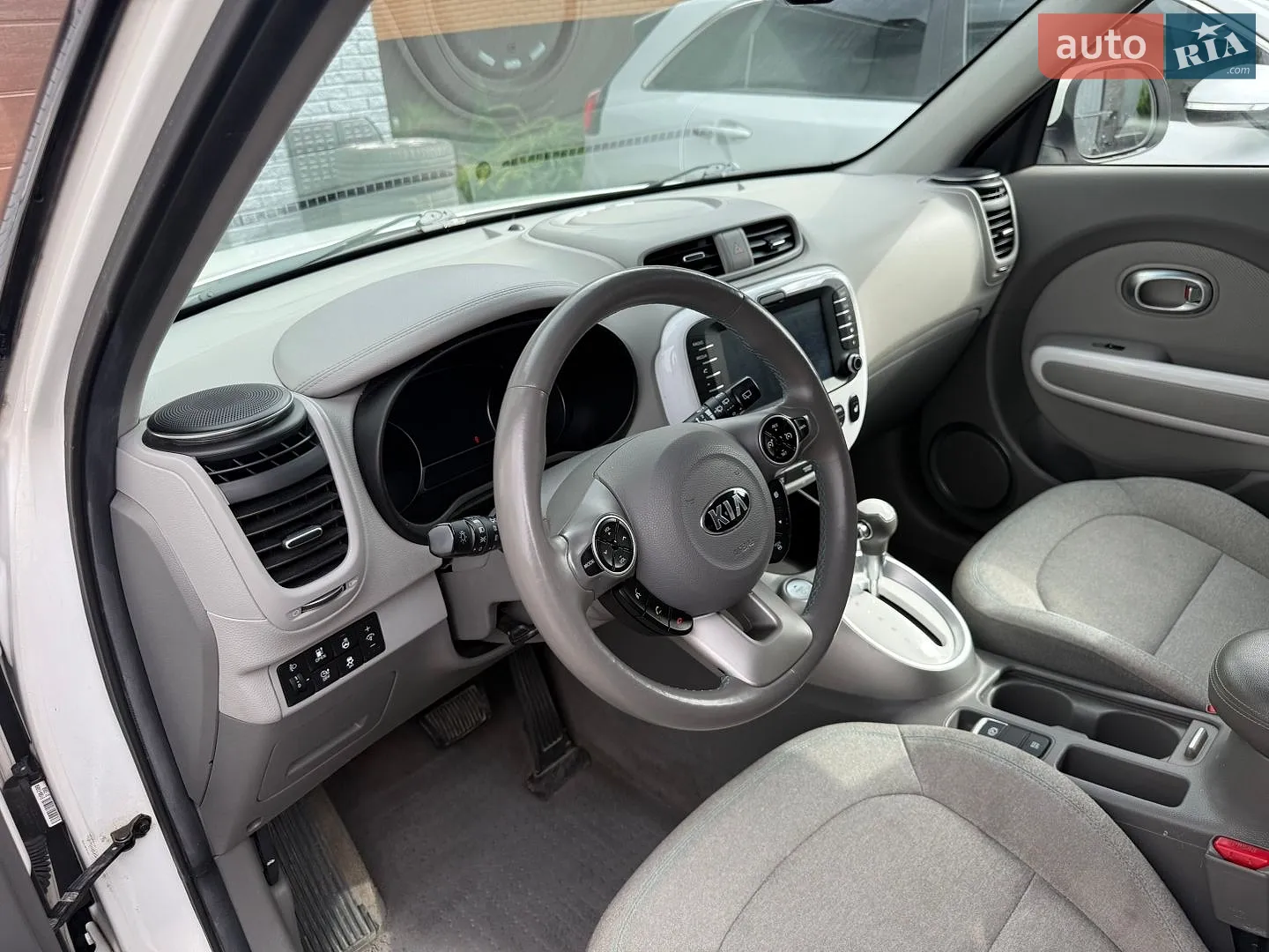 2017 Kia Soul EV - мініатюра 18