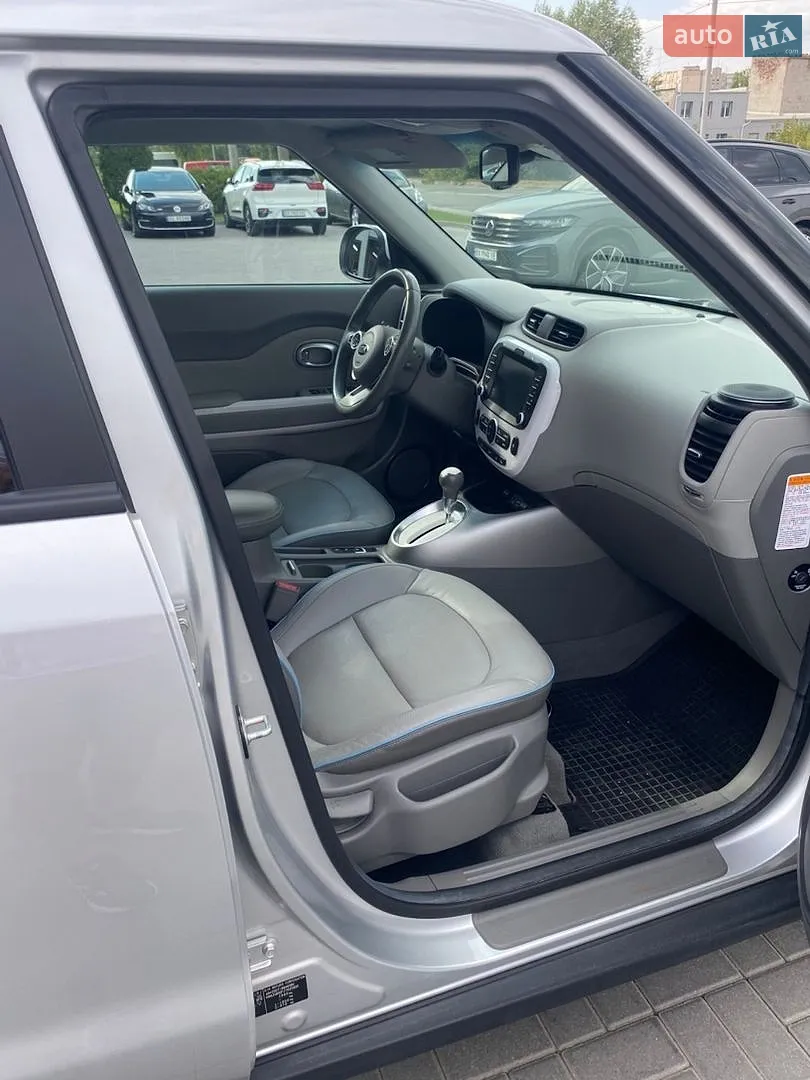 2018 Kia Soul EV - мініатюра 9