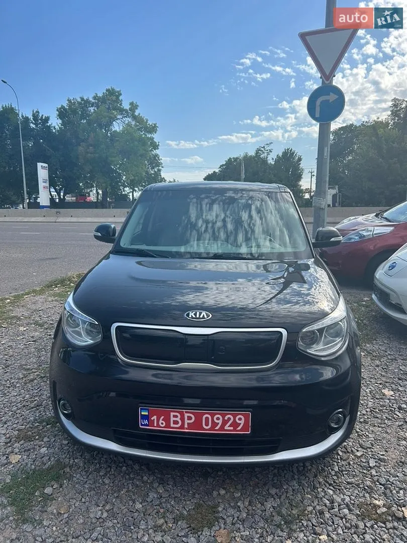 2018 Kia Soul EV - фото 1