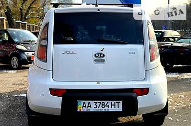 Внедорожник / Кроссовер Kia Soul 2010 в Киеве