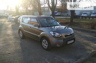 Седан Kia Soul 2011 в Днепре