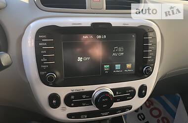 Хетчбек Kia Soul 2015 в 