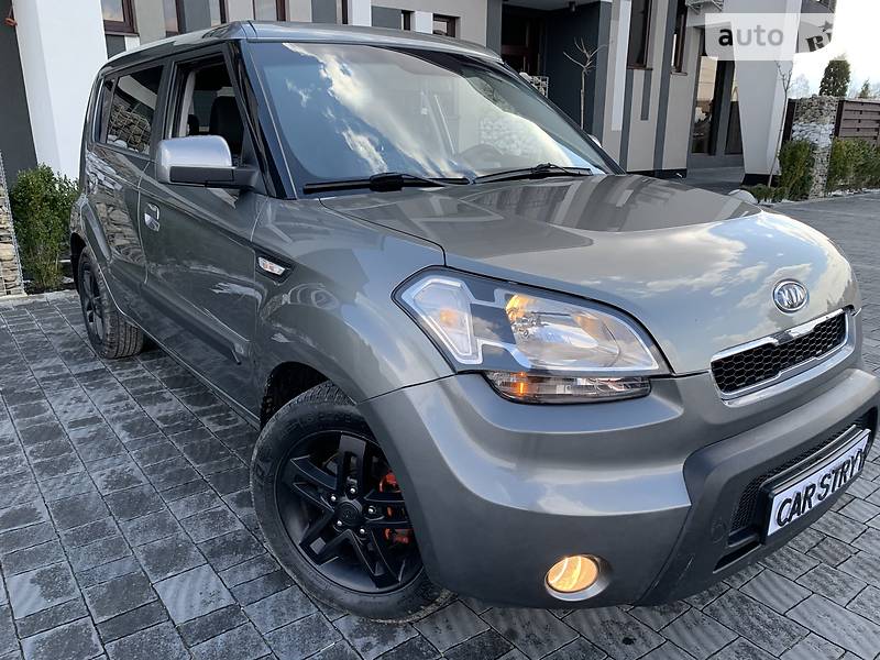 Хетчбек Kia Soul 2009 в Стрию