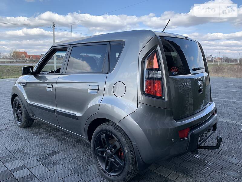 Хетчбек Kia Soul 2009 в Стрию