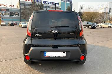 Внедорожник / Кроссовер Kia Soul 2016 в Одессе