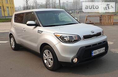 Позашляховик / Кросовер Kia Soul 2015 в Києві