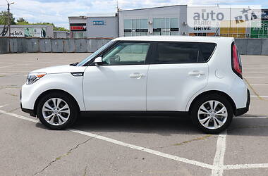 Хетчбек Kia Soul 2014 в 