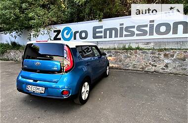 Хэтчбек Kia Soul 2016 в 