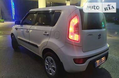 Позашляховик / Кросовер Kia Soul 2012 в Полтаві