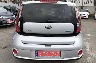 Хэтчбек Kia Soul 2017 в Одессе