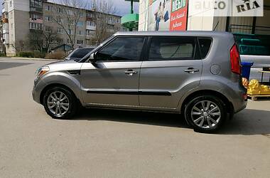 Хэтчбек Kia Soul 2013 в Киеве