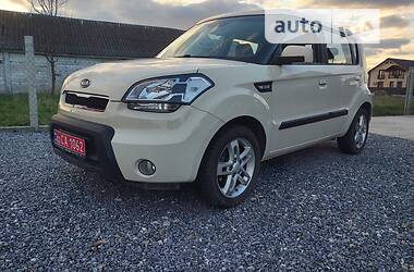 Универсал Kia Soul 2009 в Остроге