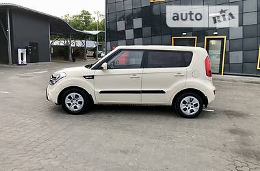 Хэтчбек Kia Soul 2011 в Киеве