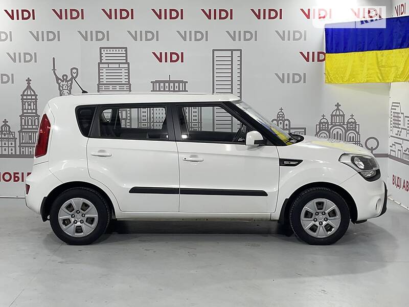 Хэтчбек Kia Soul 2011 в Киеве