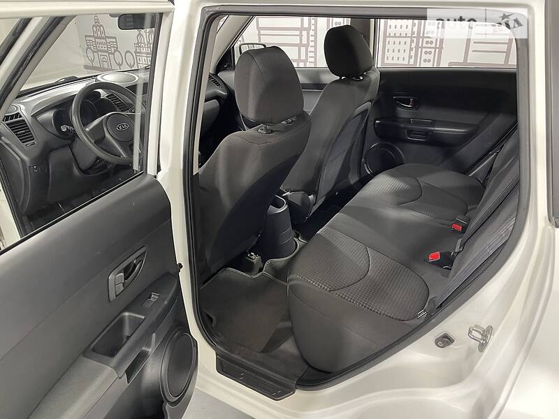 Хэтчбек Kia Soul 2011 в Киеве
