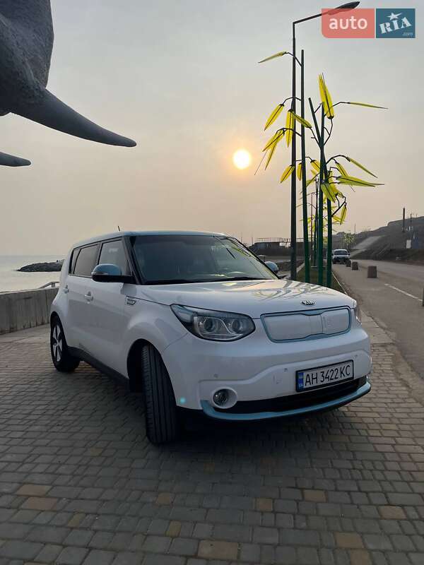 Внедорожник / Кроссовер Kia Soul 2015 в Одессе