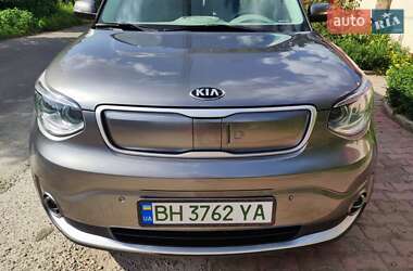 Внедорожник / Кроссовер Kia Soul 2016 в Одессе