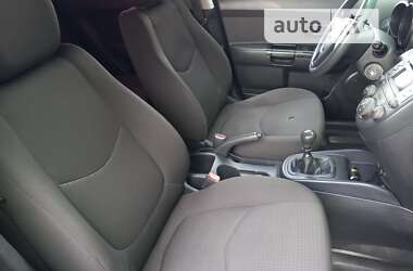 Внедорожник / Кроссовер Kia Soul 2009 в 