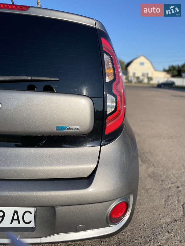 Внедорожник / Кроссовер Kia Soul 2016 в Прилуках фото 31 Внедорожник / Кроссовер Kia Soul 2016 в Прилуках