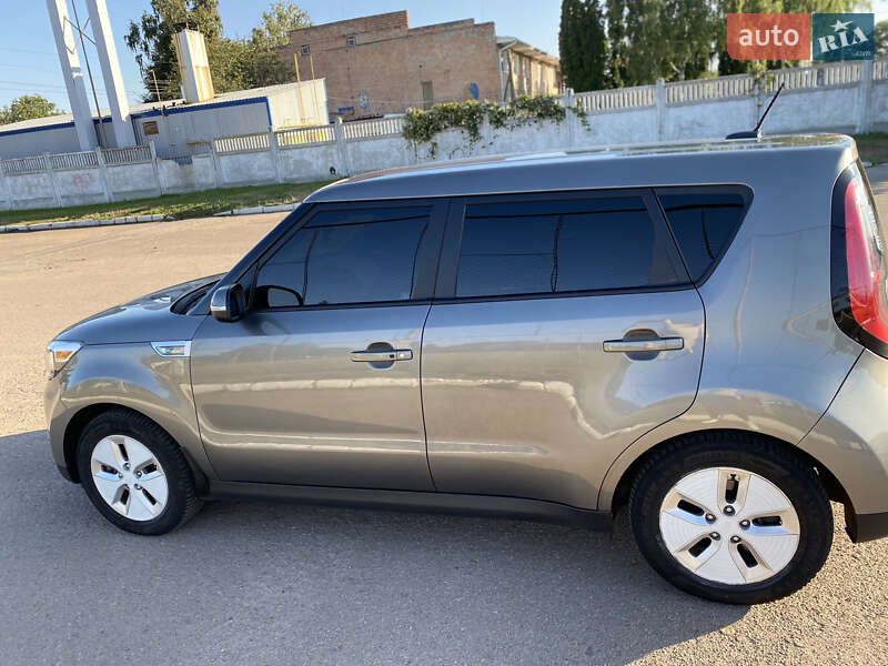 Внедорожник / Кроссовер Kia Soul 2016 в Прилуках фото 42 Внедорожник / Кроссовер Kia Soul 2016 в Прилуках
