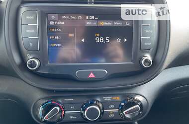 Внедорожник / Кроссовер Kia Soul 2021 в 