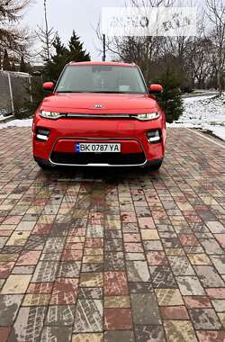 Позашляховик / Кросовер Kia Soul 2020 в 