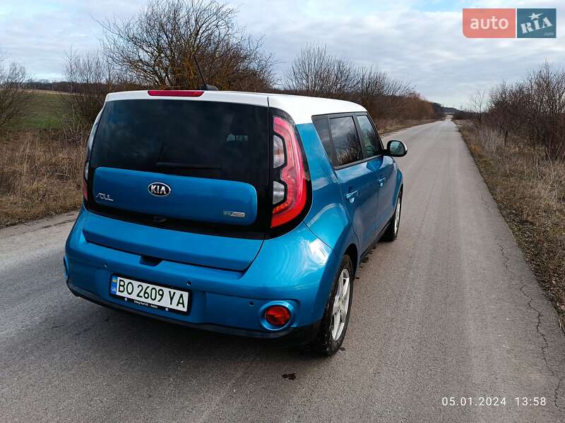 Позашляховик / Кросовер Kia Soul 2018 в Гусятині