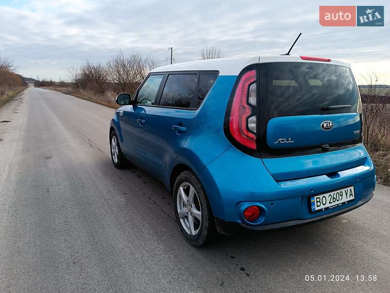 Позашляховик / Кросовер Kia Soul 2018 в Гусятині