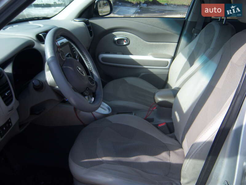 Позашляховик / Кросовер Kia Soul 2015 в Запоріжжі