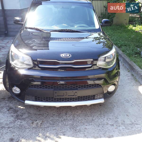 Внедорожник / Кроссовер Kia Soul 2017 в Киеве