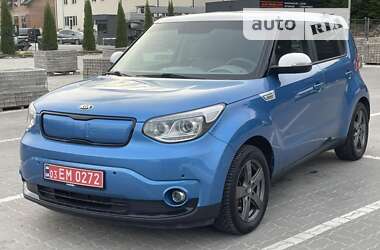 Внедорожник / Кроссовер Kia Soul 2017 в Львове