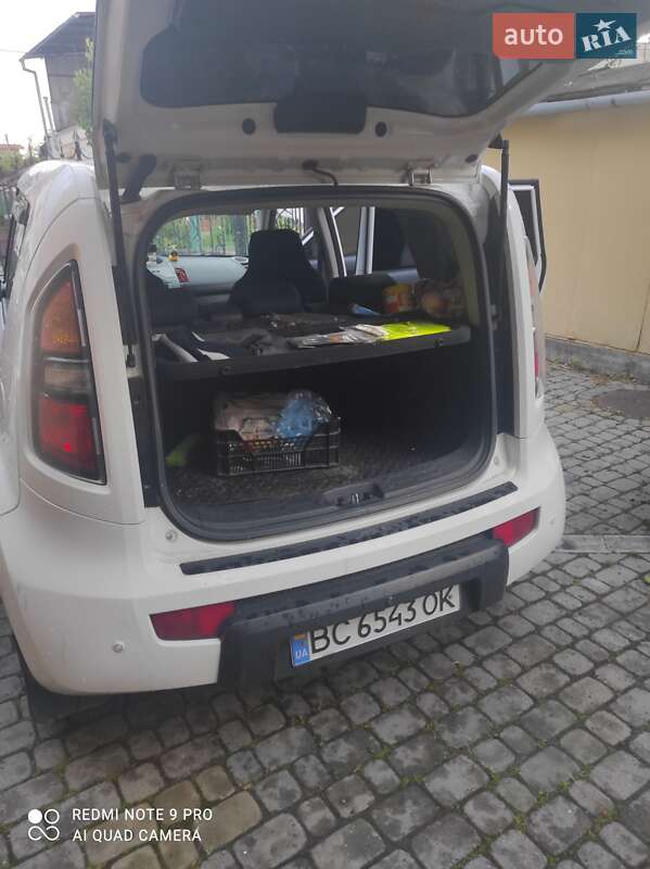 Позашляховик / Кросовер Kia Soul 2011 в Львові