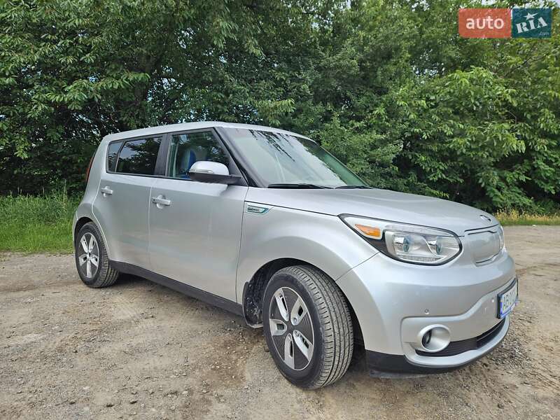 Позашляховик / Кросовер Kia Soul 2017 в Вінниці