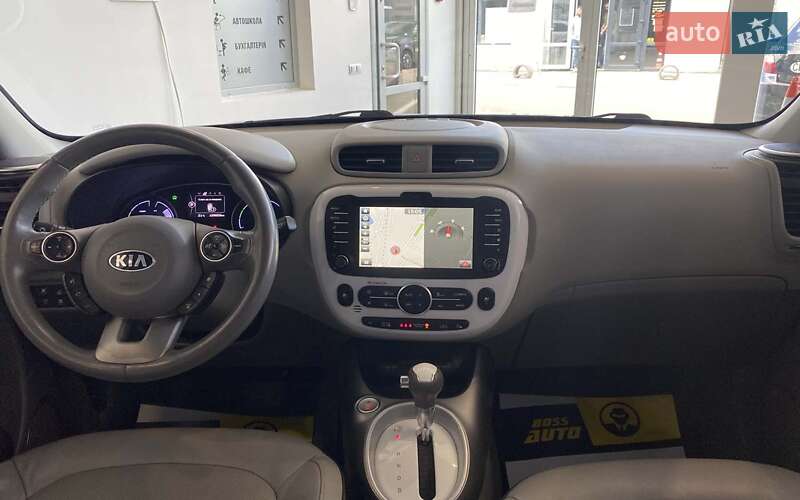 Внедорожник / Кроссовер Kia Soul 2015 в Шептицькому