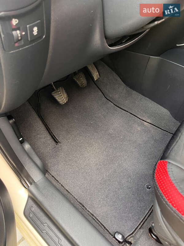 Позашляховик / Кросовер Kia Soul 2009 в Косові