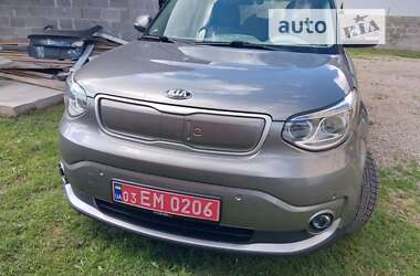 Позашляховик / Кросовер Kia Soul 2015 в Дрогобичі