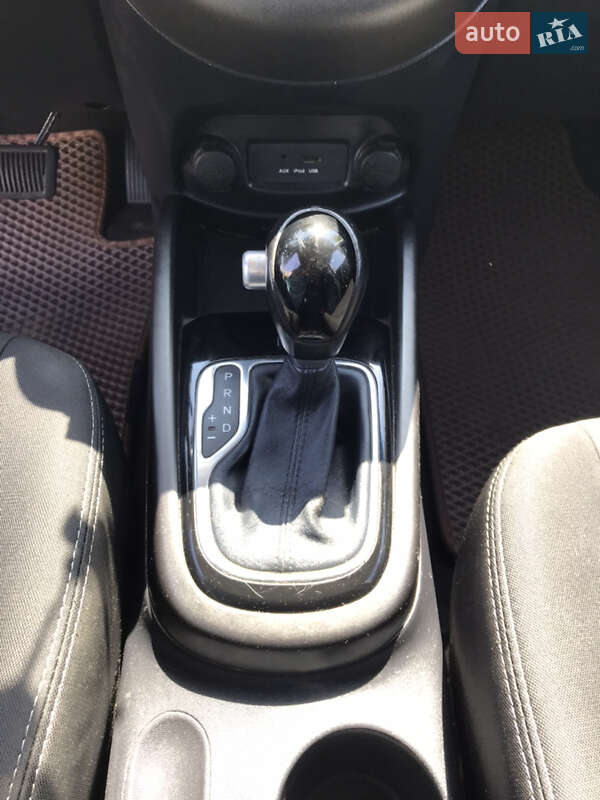 Позашляховик / Кросовер Kia Soul 2013 в Харкові