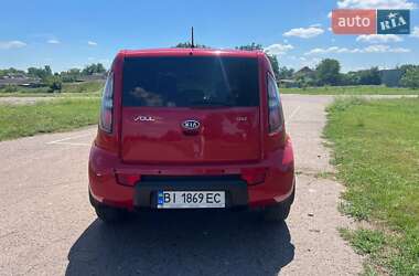 Внедорожник / Кроссовер Kia Soul 2010 в 