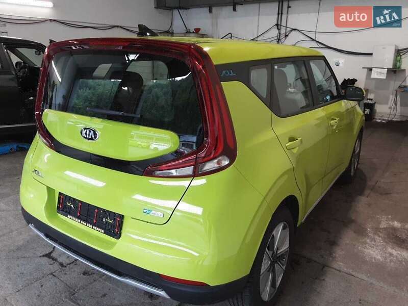 Позашляховик / Кросовер Kia Soul 2021 в Лубнах