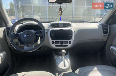 Внедорожник / Кроссовер Kia Soul 2015 в 