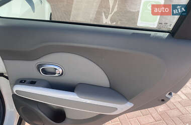 Внедорожник / Кроссовер Kia Soul 2015 в 
